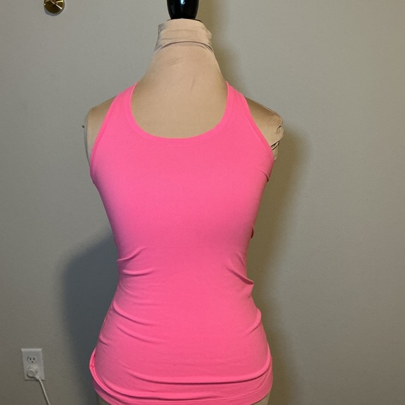 Lululemon Pink Sleeveless Women's active Top - Picture 2 of 3